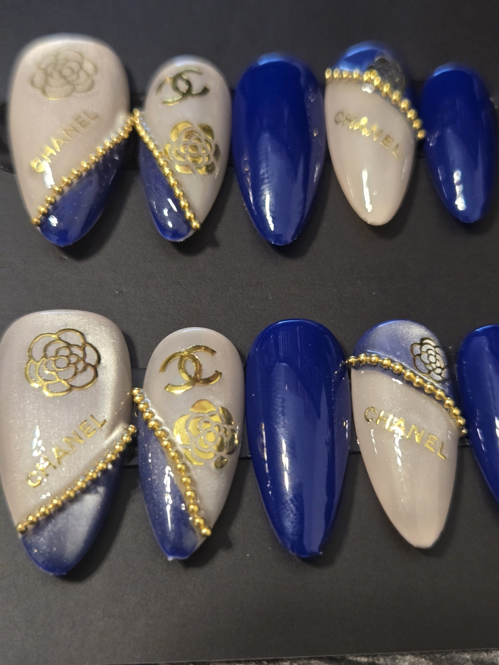 Elwgant Blue & Pearl Luxury Press-On Nails